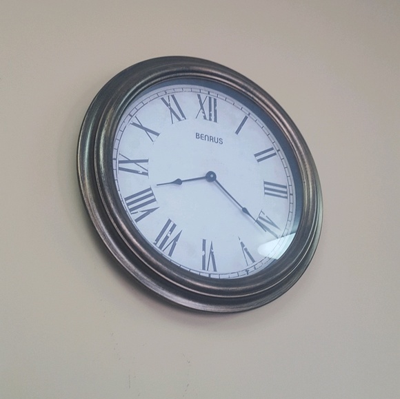 Meet your Posher, Katie - Picture 1 of 1